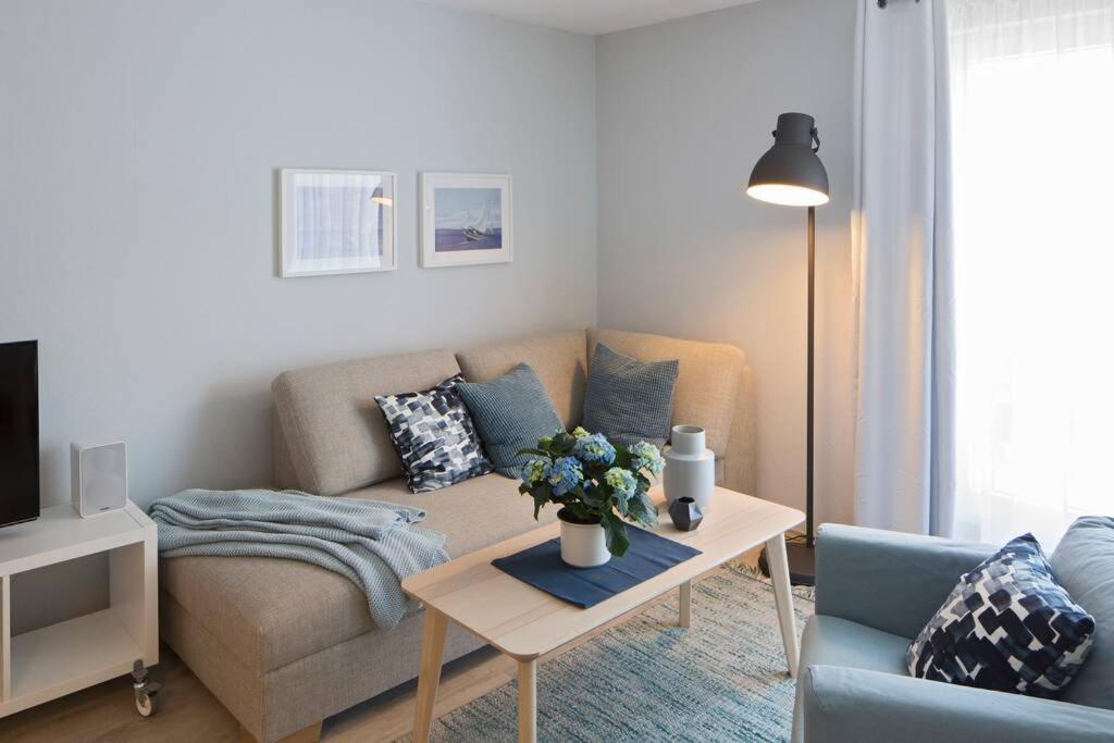 Exklusives Apartment Inklusive Netflix Und Parkplatz Karlsruhe Exterior photo